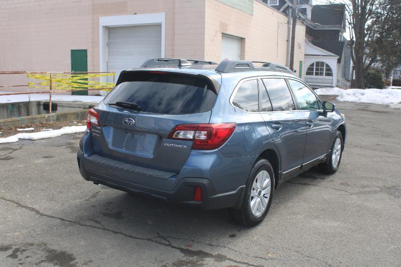 Subaru Outback 2.5i Premium 2018