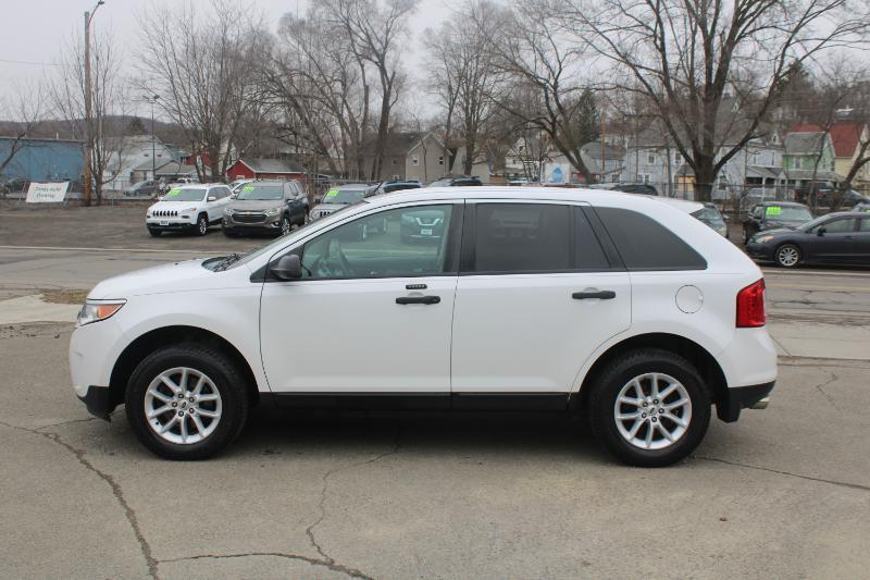 Ford Edge SE FWD 2014