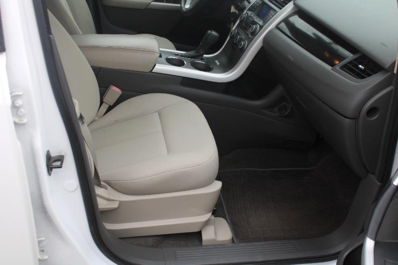 Ford Edge SE FWD 2014