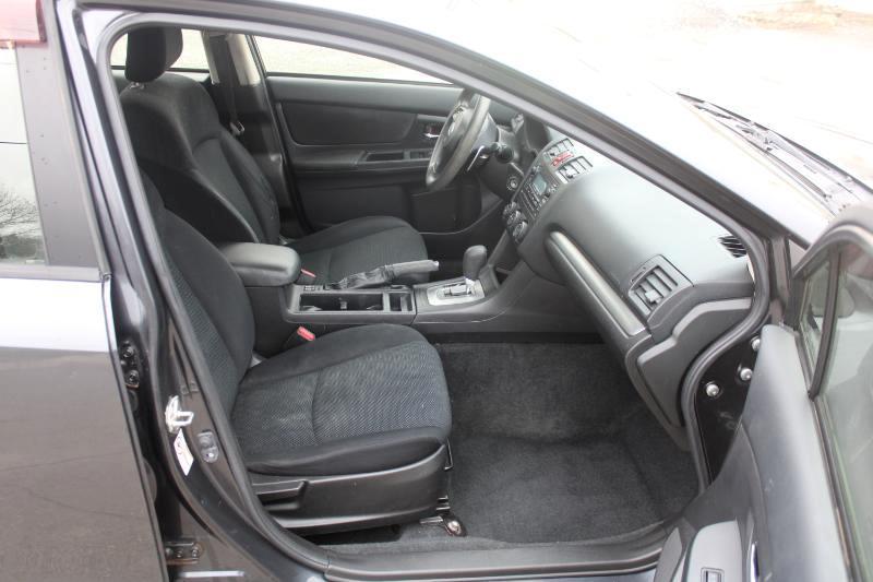 Subaru Impreza 2.0i Premium 4-Door w/All Weather Package 2013