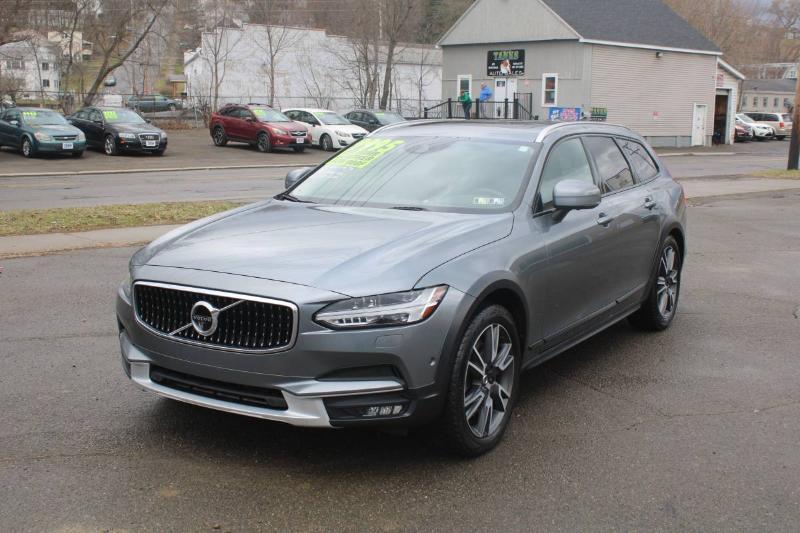 Volvo V90 Cross Country T6 AWD 2017