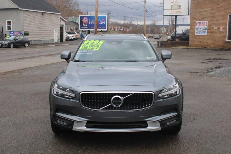 Volvo V90 Cross Country T6 AWD 2017