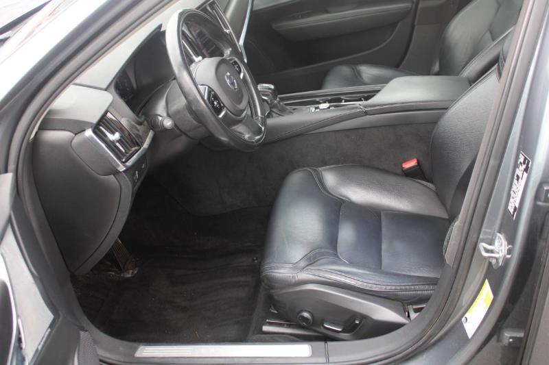 Volvo V90 Cross Country T6 AWD 2017