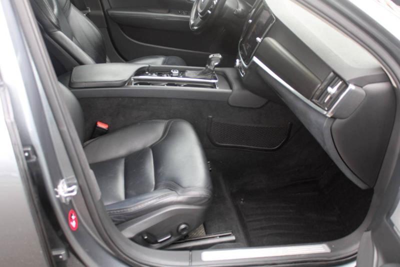 Volvo V90 Cross Country T6 AWD 2017