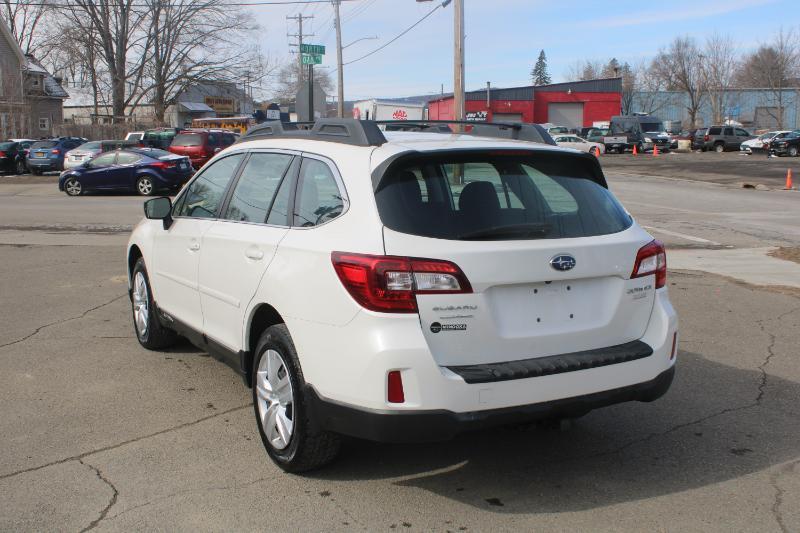 Subaru Outback 2.5i 2016
