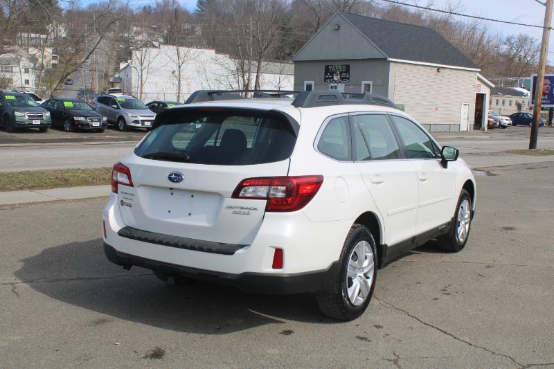 Subaru Outback 2.5i 2016