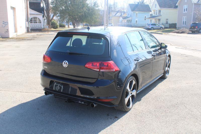 Volkswagen GTI S 6M 4-Door 2015