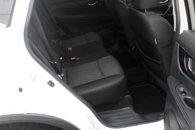 Nissan Rogue SV AWD 2017