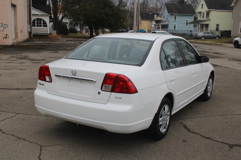 Honda Civic LX Sedan 4-spd AT 2003