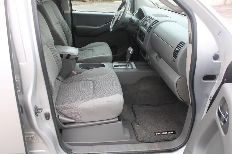 Nissan Frontier SE Crew Cab 4WD 2008