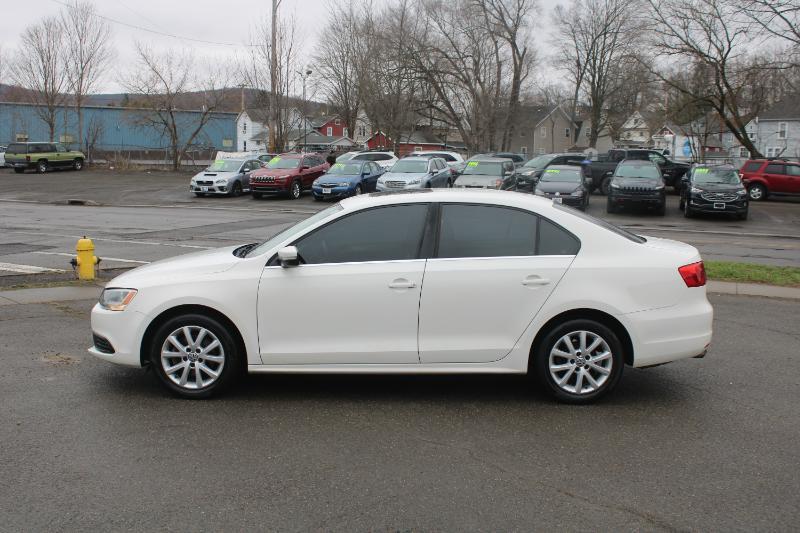 Volkswagen Jetta SE 2013