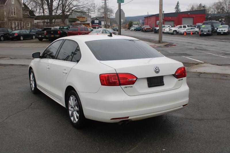 Volkswagen Jetta SE 2013