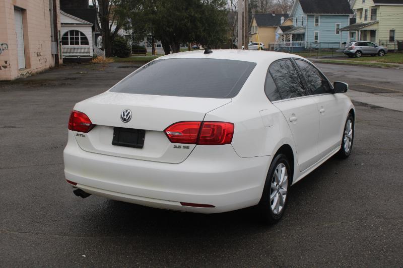 Volkswagen Jetta SE 2013