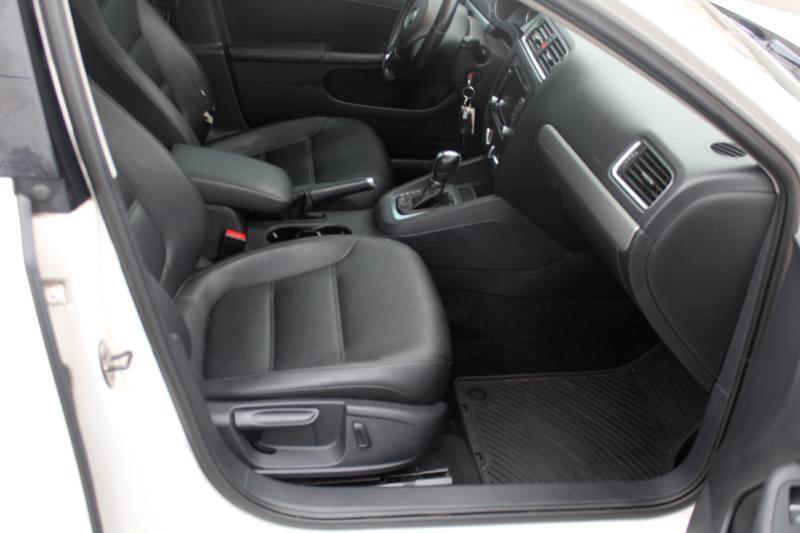 Volkswagen Jetta SE 2013