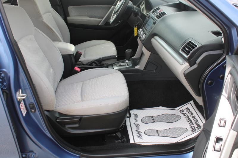 Subaru Forester 2.5i Premium PZEV CVT 2017