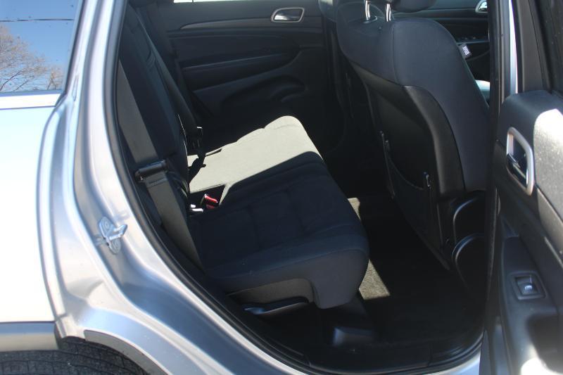 Jeep Grand Cherokee Laredo 4WD 2015