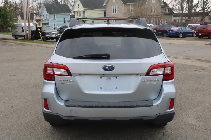 Subaru Outback 2.5i Premium 2017