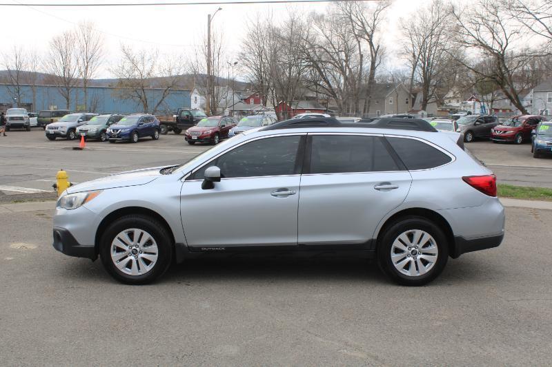 Subaru Outback 2.5i Premium 2017