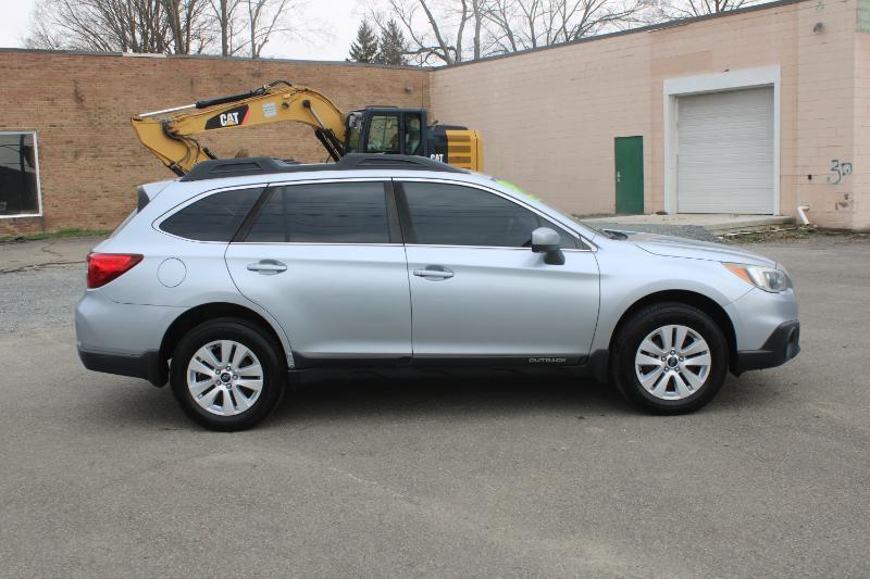 Subaru Outback 2.5i Premium 2017