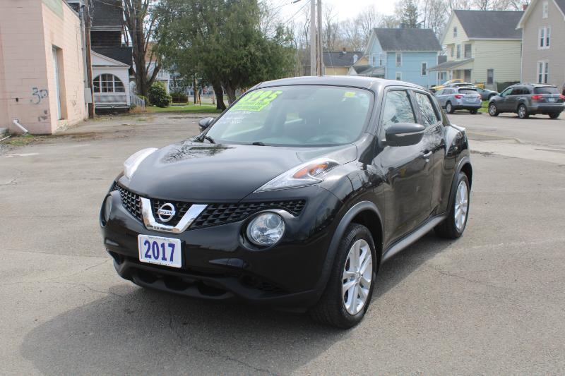 Nissan Juke S AWD 2017