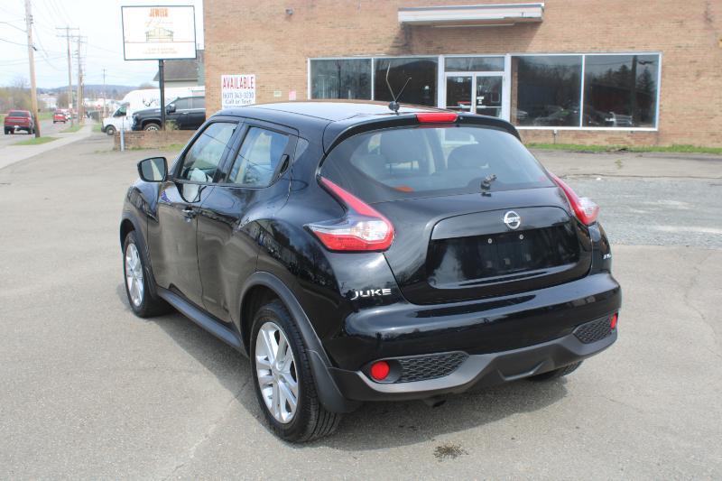 Nissan Juke S AWD 2017