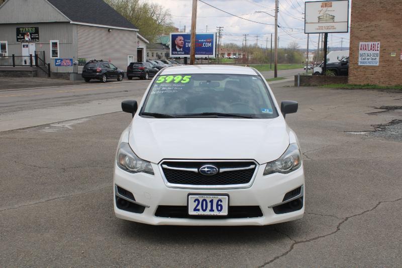 Subaru Impreza 2.0i PZEV CVT 5-Door 2016