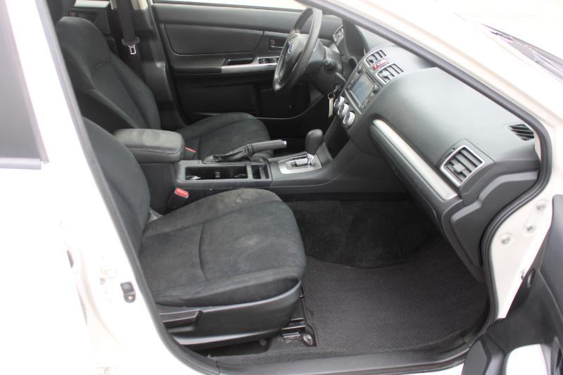 Subaru Impreza 2.0i PZEV CVT 5-Door 2016