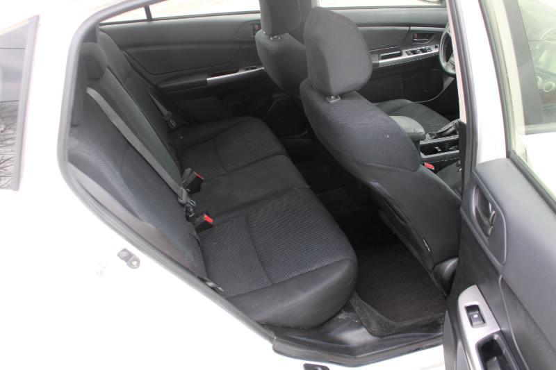 Subaru Impreza 2.0i PZEV CVT 5-Door 2016