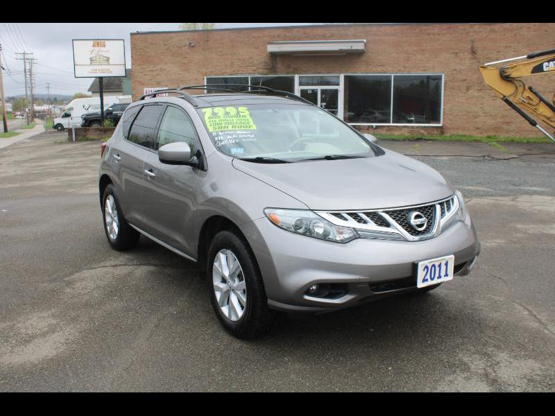 Nissan Murano SV AWD 2011