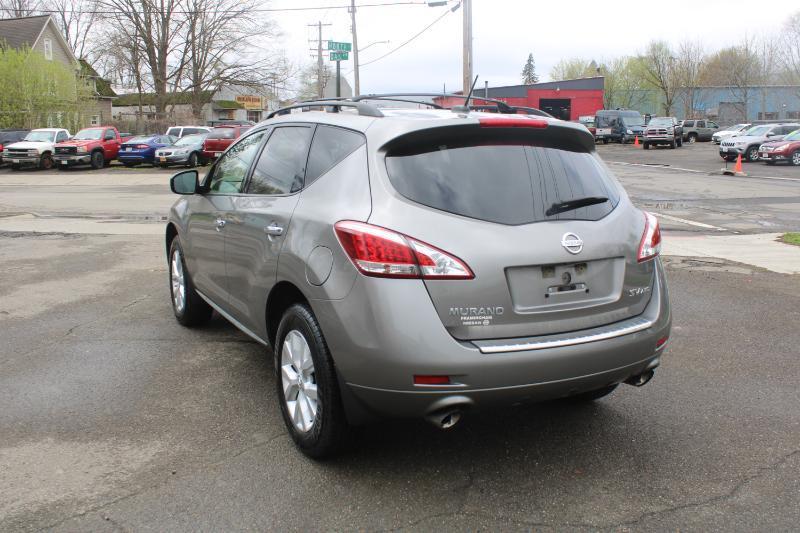 Nissan Murano SV AWD 2011