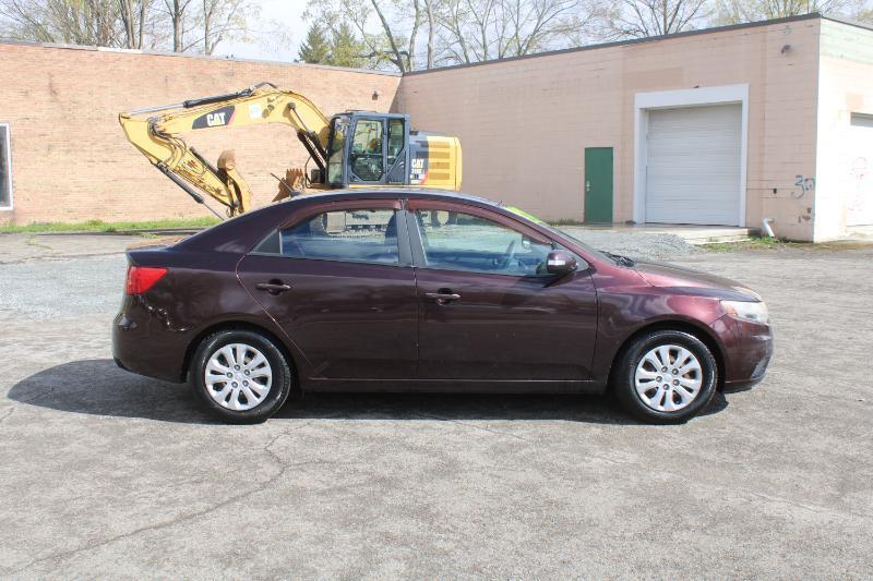 Kia Forte EX 2010
