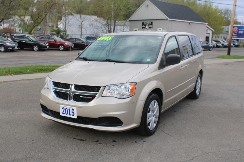 Dodge Grand Caravan SE 2015