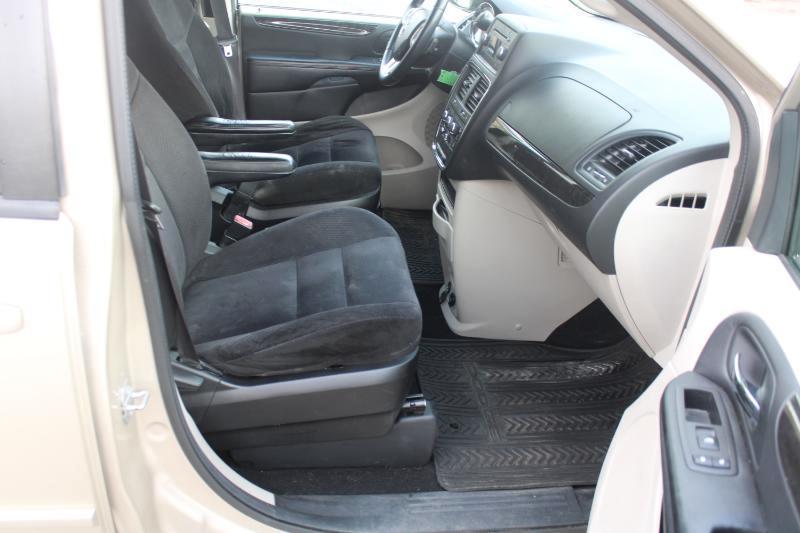 Dodge Grand Caravan SE 2015