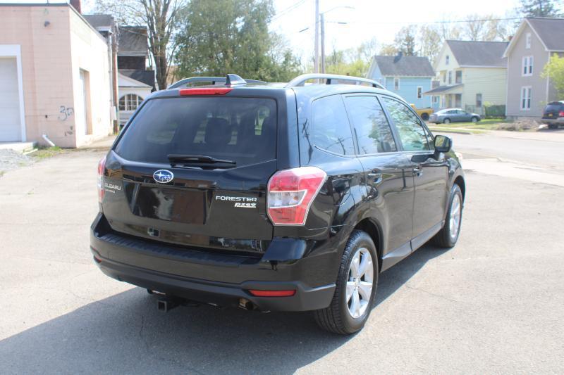 Subaru Forester 2.5i Premium PZEV CVT 2016