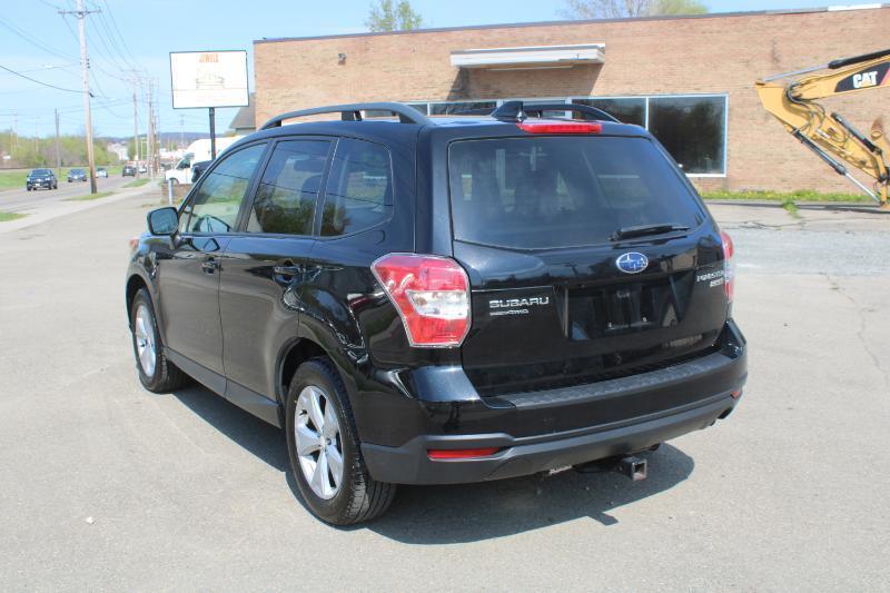 Subaru Forester 2.5i Premium PZEV CVT 2016