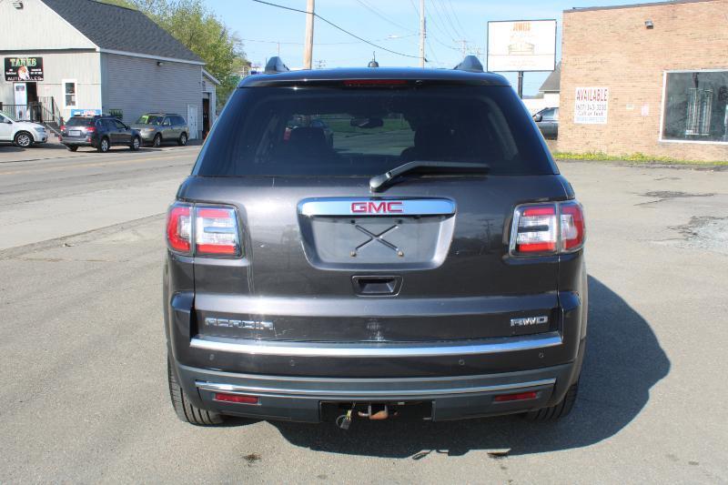 GMC Acadia SLE-2 AWD 2014