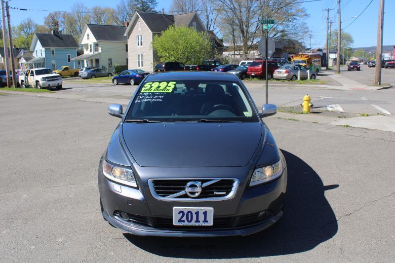 Volvo S40 T5 R-Design 2011