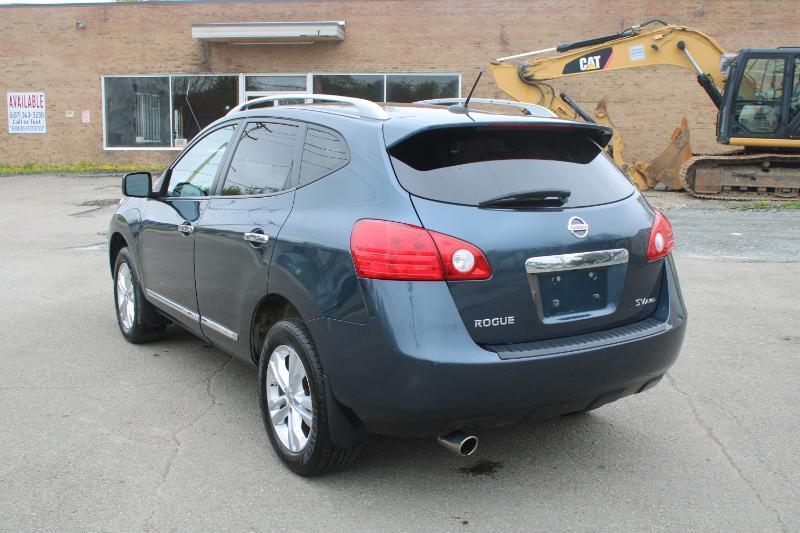 Nissan Rogue SV AWD 2013
