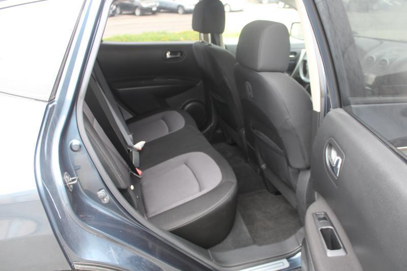 Nissan Rogue SV AWD 2013