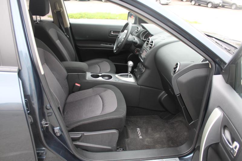 Nissan Rogue SV AWD 2013