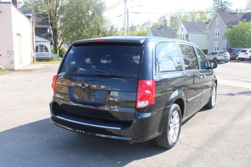Dodge Grand Caravan SE 2014