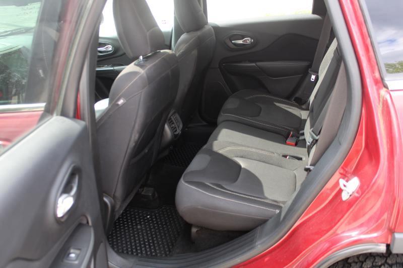 Jeep Cherokee Latitude 4WD 2015