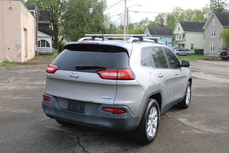 Jeep Cherokee Latitude 4WD 2014