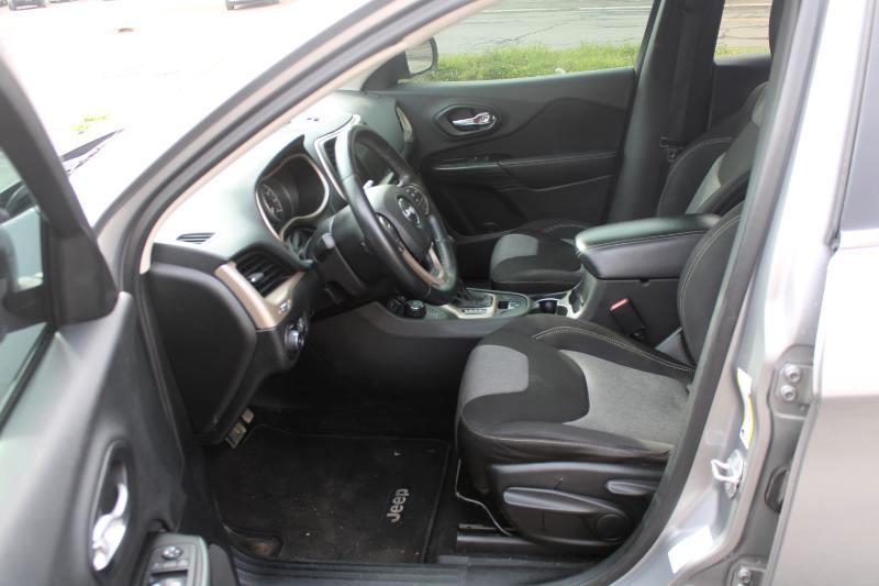 Jeep Cherokee Latitude 4WD 2014