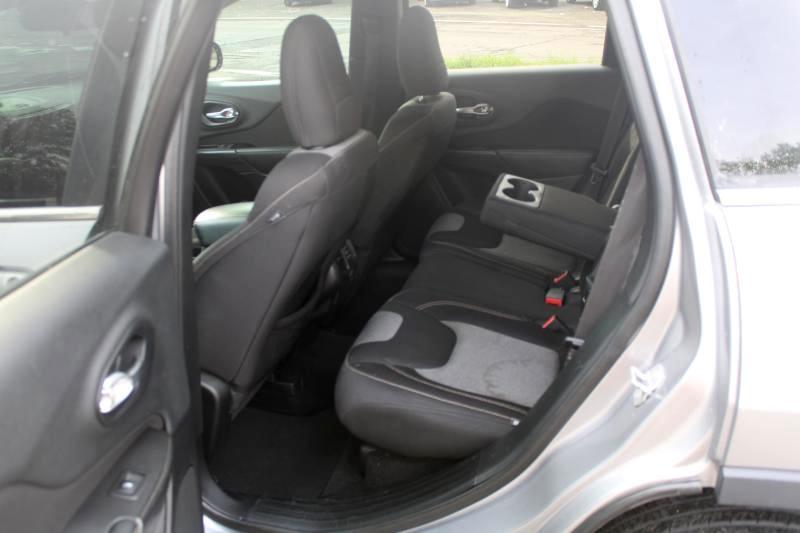 Jeep Cherokee Latitude 4WD 2014