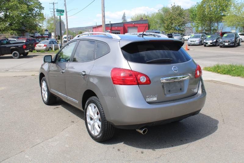 Nissan Rogue S AWD 2013