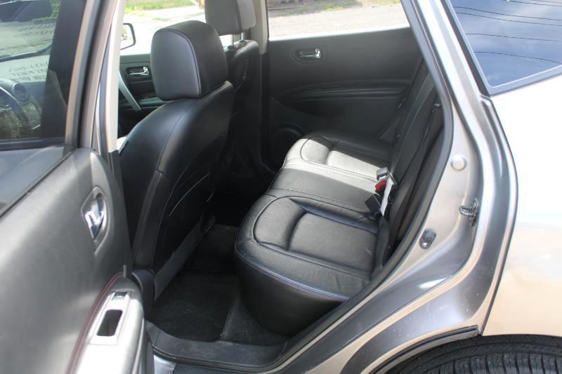 Nissan Rogue S AWD 2013