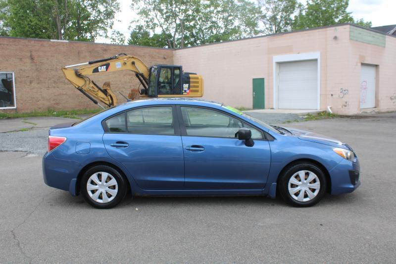 Subaru Impreza Base 4-Door 2014