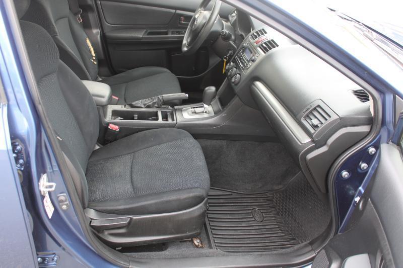Subaru Impreza Base 4-Door 2014