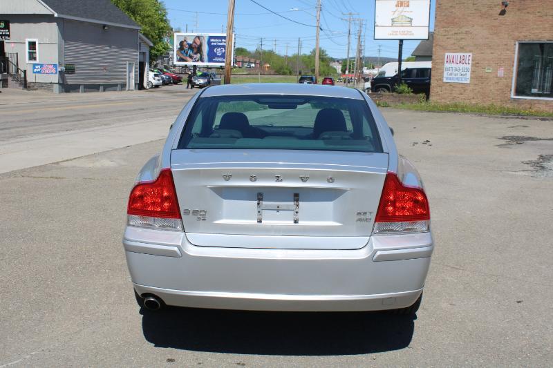 Volvo S60 2.5T AWD 2009